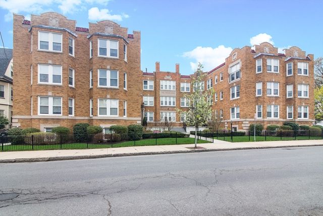 170 Maple Street 110, Malden, MA 02148