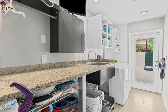 3870 N 31ST Terrace, Hollywood, FL 33021
