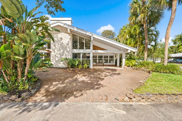 3870 N 31ST Terrace, Hollywood, FL 33021