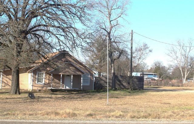 592 Burr Road, Madisonville, TX 77864