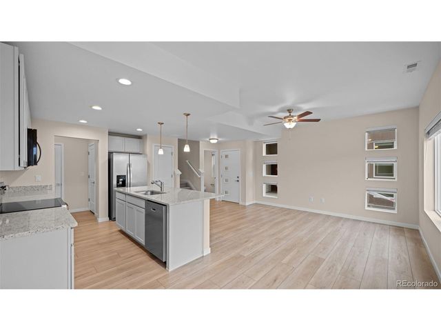 3525 Rosette Grv, Colorado Springs, CO 80910