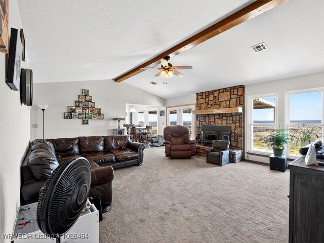 312 End Of Road Street, Poteau, OK 74953