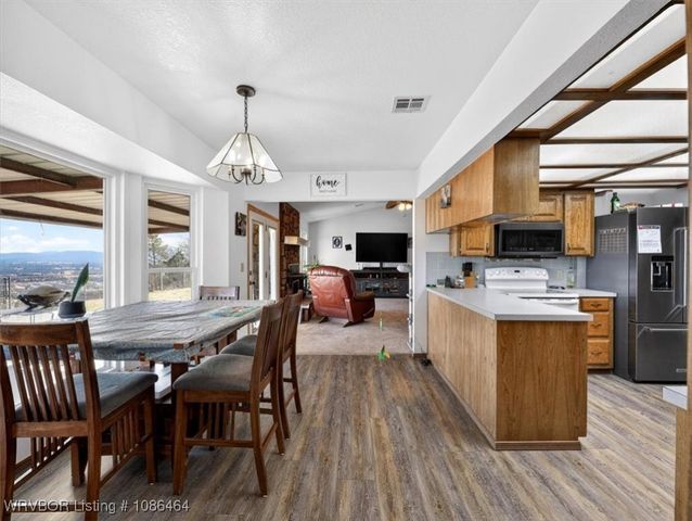 312 End Of Road Street, Poteau, OK 74953