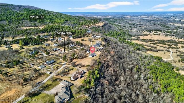 312 End Of Road Street, Poteau, OK 74953