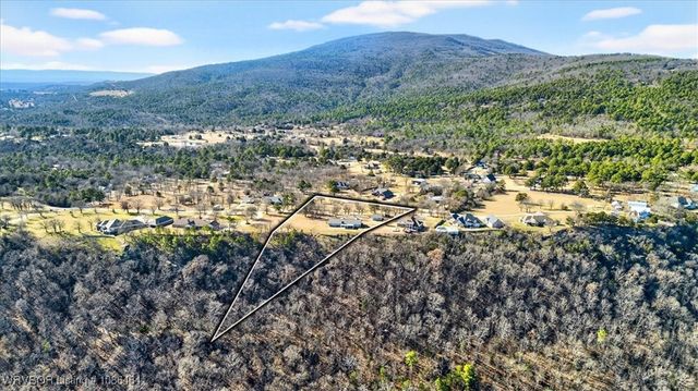 312 End Of Road Street, Poteau, OK 74953