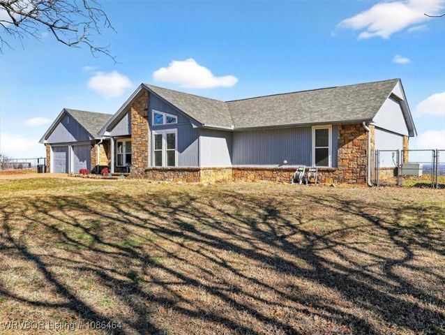 312 End Of Road Street, Poteau, OK 74953