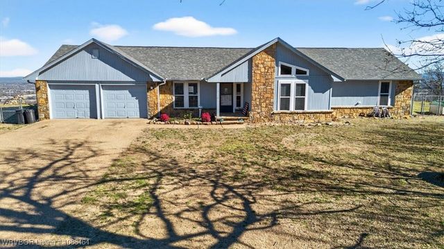 312 End Of Road Street, Poteau, OK 74953