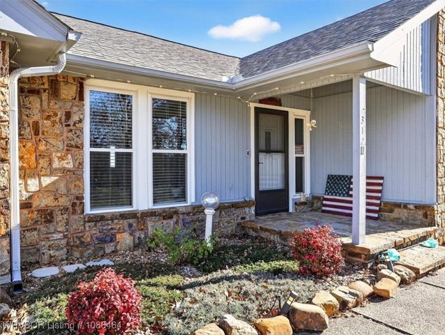 312 End Of Road Street, Poteau, OK 74953