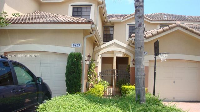 3825 Tree Top Dr 3825, Weston, FL 33332