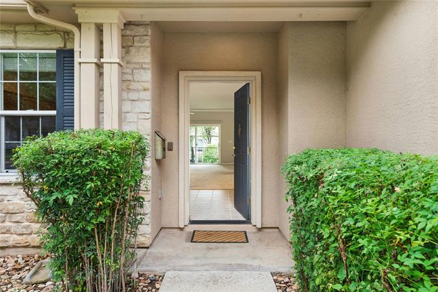402 Colorado River RD, Georgetown, TX 78633