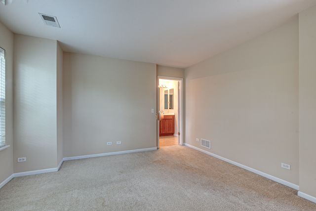 726 Summit Lane, Vernon Hills, IL 60061