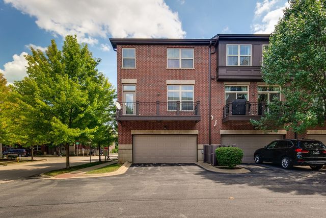 726 Summit Lane, Vernon Hills, IL 60061
