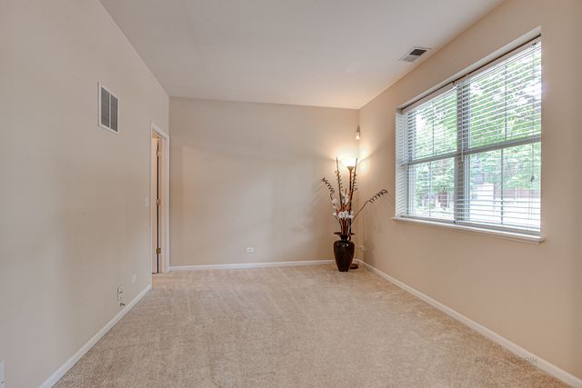 726 Summit Lane, Vernon Hills, IL 60061