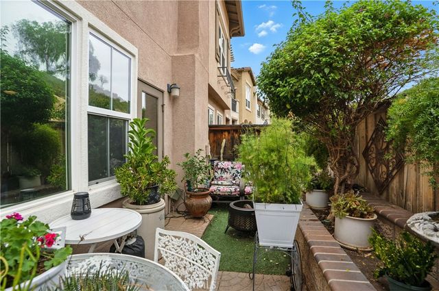 15636 Vista Way 104, Lake Elsinore, CA 92532