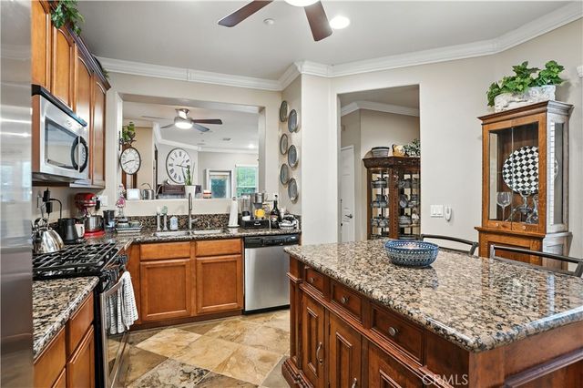 15636 Vista Way 104, Lake Elsinore, CA 92532