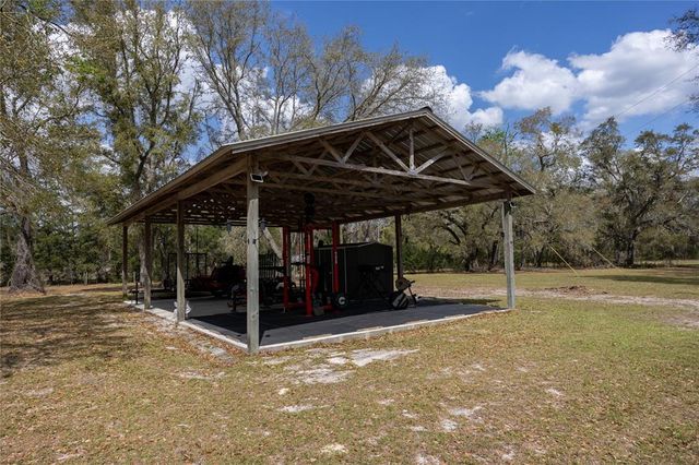 3670 NW 20TH AVENUE, Bell, FL 32619