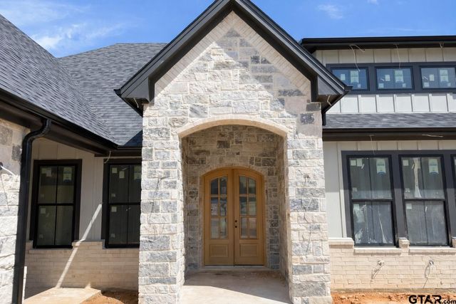 16950 Sawyer Way, Lindale, TX 75771