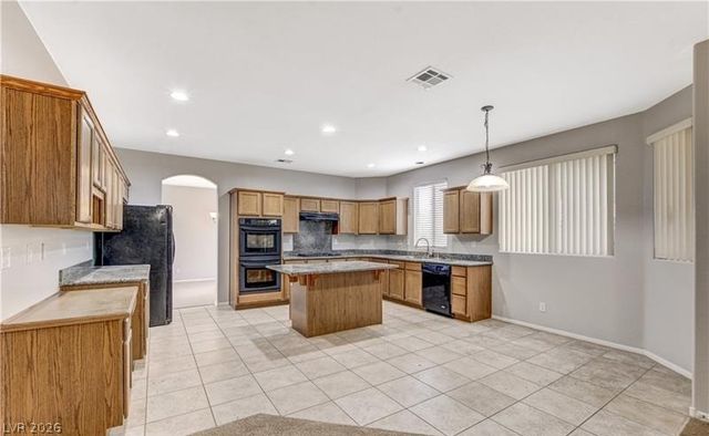 3390 Cupecoy Point Avenue, Las Vegas, NV 89141