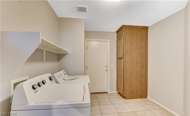 3390 Cupecoy Point Avenue, Las Vegas, NV 89141