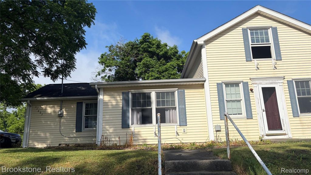 11605 Liberty Street, Vienna Charter Township, MI 48420