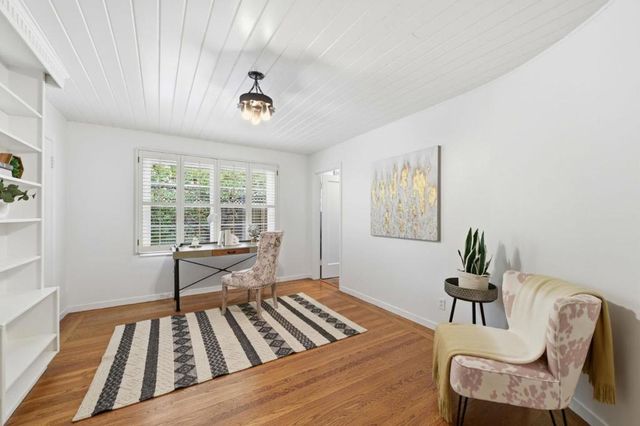 1665 Middlefield Road, Palo Alto, CA 94301