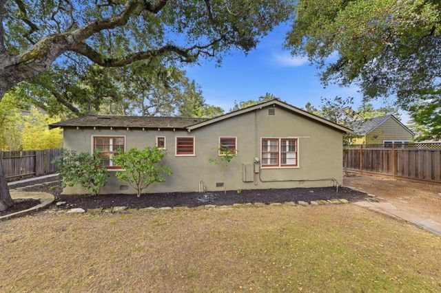 1665 Middlefield Road, Palo Alto, CA 94301