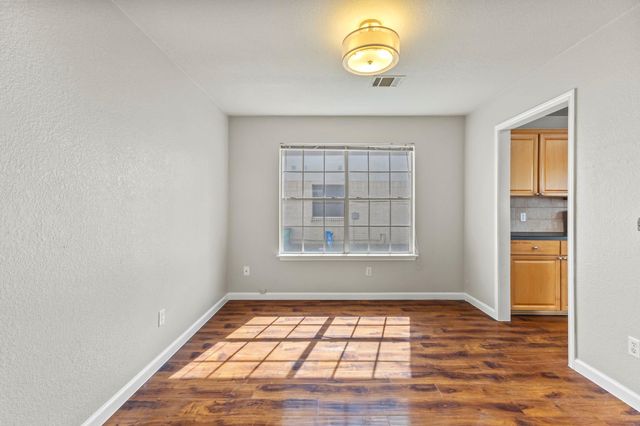 1704 Barilla Mountain TRL, Round Rock, TX 78664