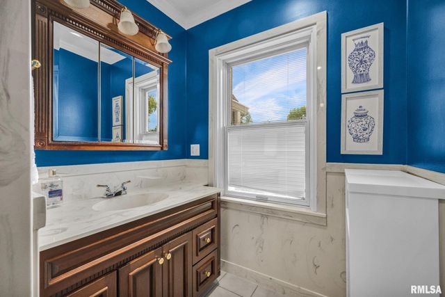 3211 N ELMCROFT Terrace, Peoria, IL 61604