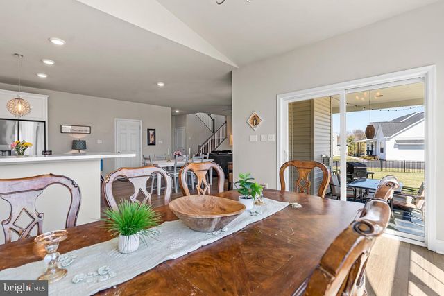 119 SUSSEX DR, Falling Waters, WV 25419