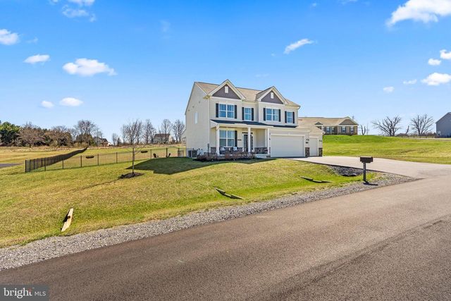 119 SUSSEX DR, Falling Waters, WV 25419