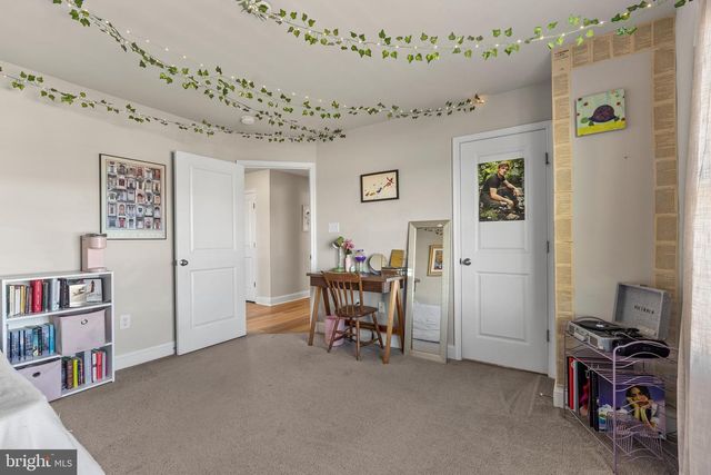 119 SUSSEX DR, Falling Waters, WV 25419