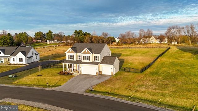 119 SUSSEX DR, Falling Waters, WV 25419