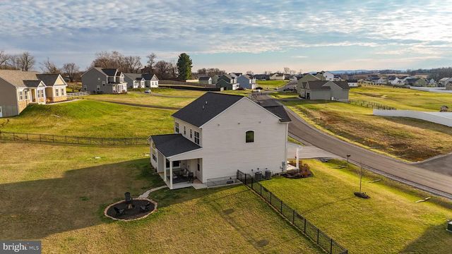 119 SUSSEX DR, Falling Waters, WV 25419