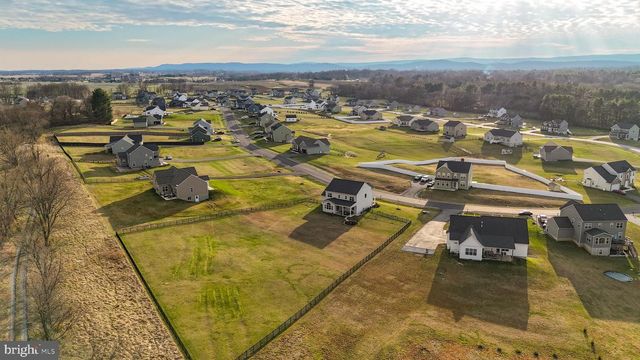119 SUSSEX DR, Falling Waters, WV 25419
