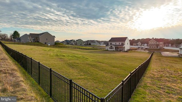 119 SUSSEX DR, Falling Waters, WV 25419