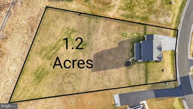 119 SUSSEX DR, Falling Waters, WV 25419