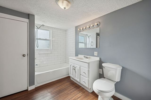 2554 Bakerton Rd, Red Boiling Springs, TN 37150