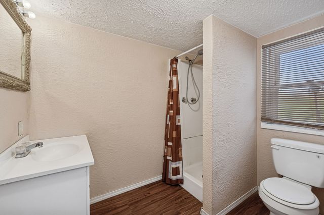 2554 Bakerton Rd, Red Boiling Springs, TN 37150