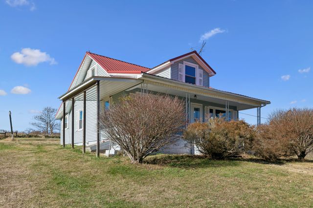 2554 Bakerton Rd, Red Boiling Springs, TN 37150