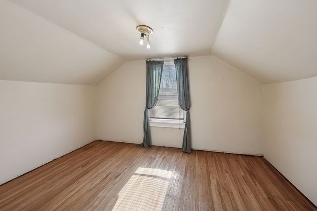 2554 Bakerton Rd, Red Boiling Springs, TN 37150