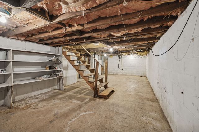 2554 Bakerton Rd, Red Boiling Springs, TN 37150