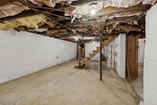 2554 Bakerton Rd, Red Boiling Springs, TN 37150