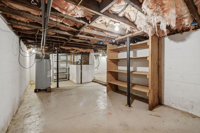 2554 Bakerton Rd, Red Boiling Springs, TN 37150