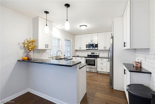 315 Stratford Road, Fairlawn, OH 44333