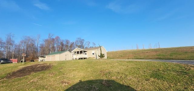 528 State Route 1035, Cowanshanock Twp, PA 16201