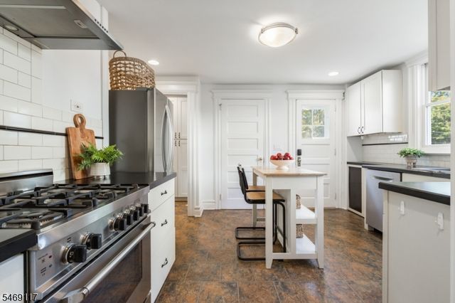 477 Vose Ave, South Orange Village Twp., NJ 07079