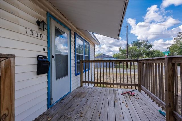 1350 Ormond Dr, Corpus Christi, TX 78415