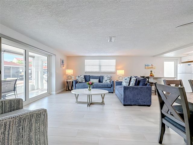 6154 MIDNIGHT PASS ROAD 6-C, Sarasota, FL 34242