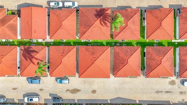 6154 MIDNIGHT PASS ROAD 6-C, Sarasota, FL 34242