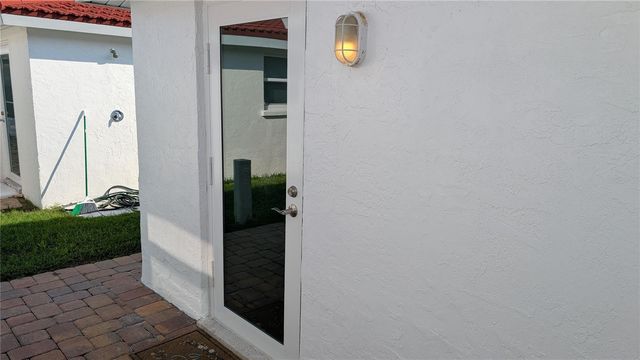6154 MIDNIGHT PASS ROAD 6-C, Sarasota, FL 34242